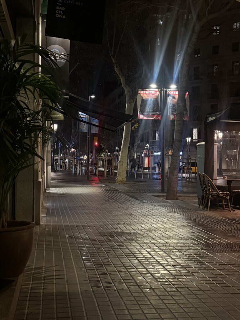 스페인 바르셀로나 카탈루냐 광장 근처 3