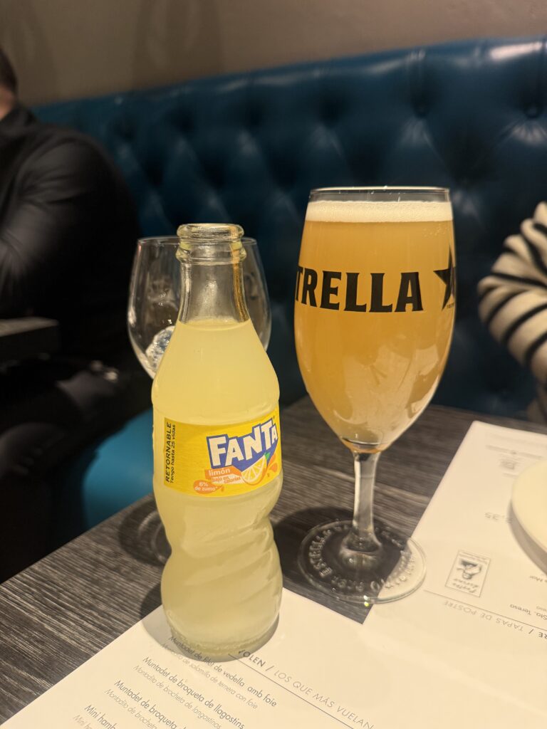 스페인 바르셀로나 카탈루냐 광장 근처 14