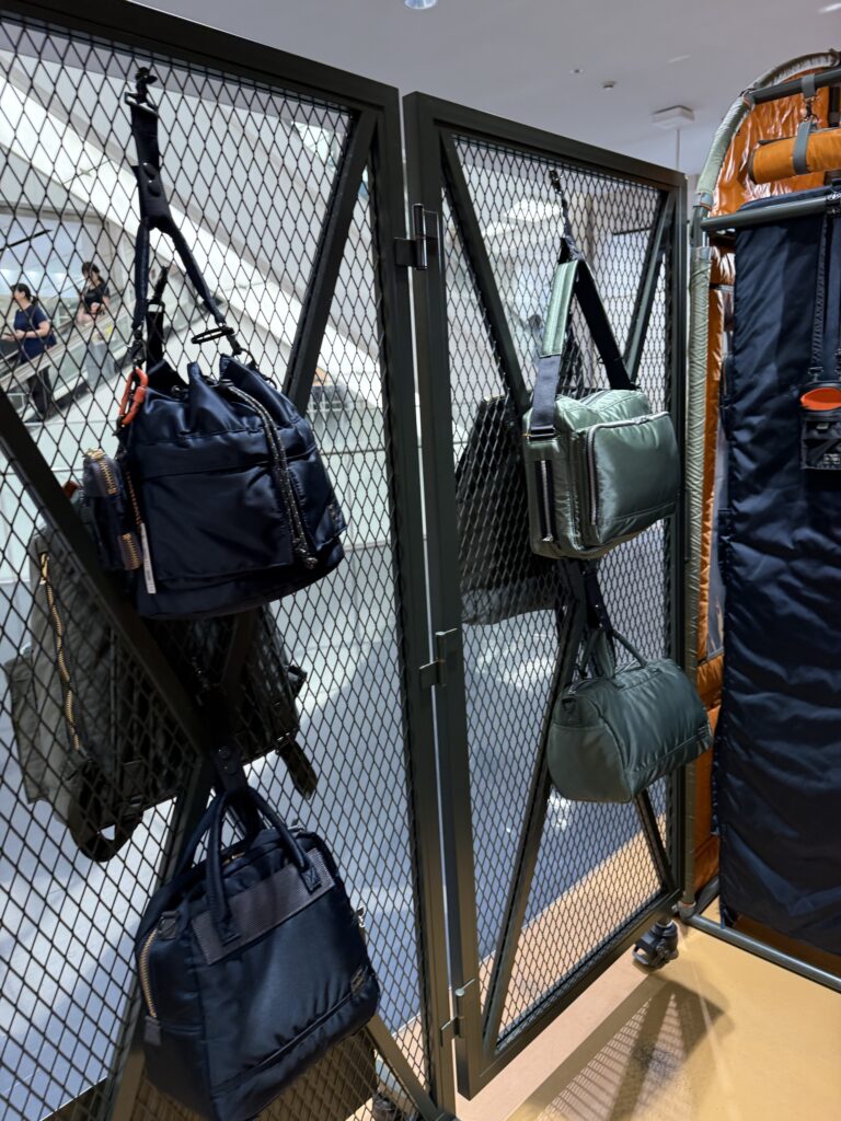 일본 오사카 영포티 추천 가방 8