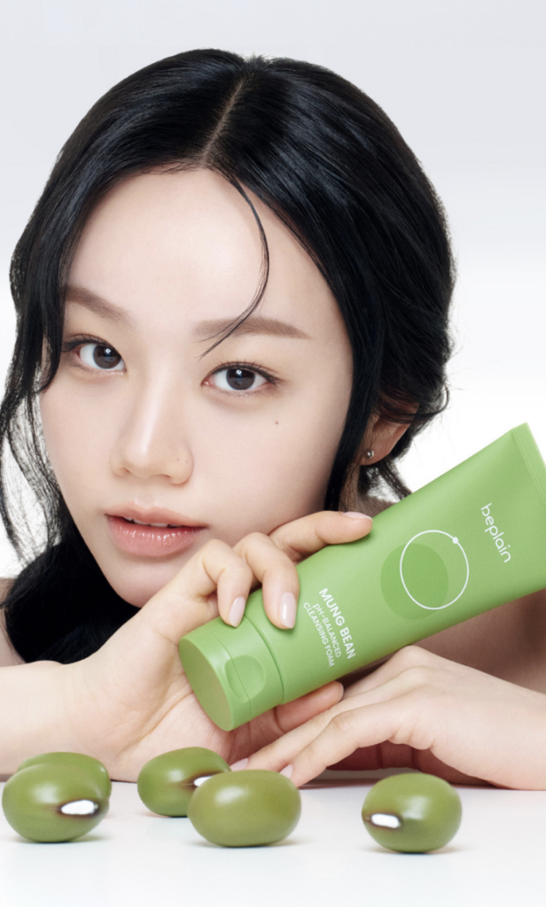 어버이날 가성비 뷰티 선물 추천, 비플레인 녹두 클렌징폼 1+1|부모님 피부관리 효도템 2